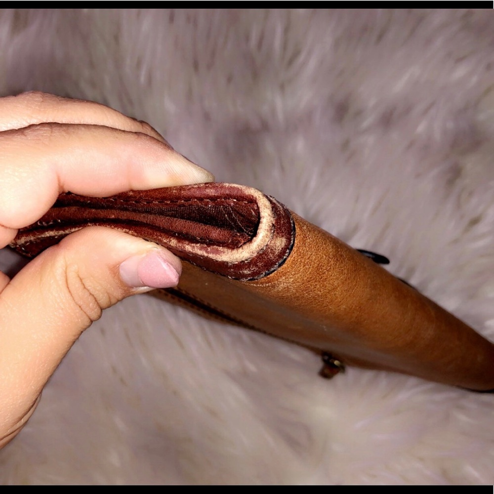 FOSSIL Leather Wallet - Picture 7 of 7
